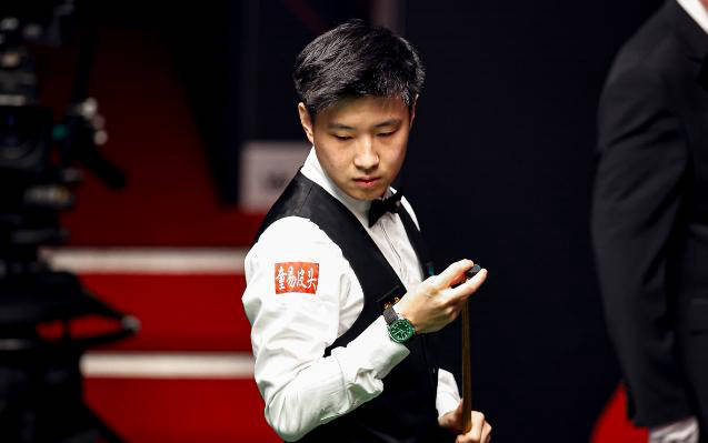 分回击, 进入八强, 成功晋级