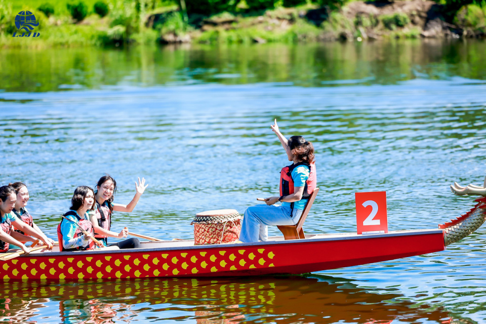 已成为临江, vPe, 威声交织在 已成为临江, vPe, 威声交织在