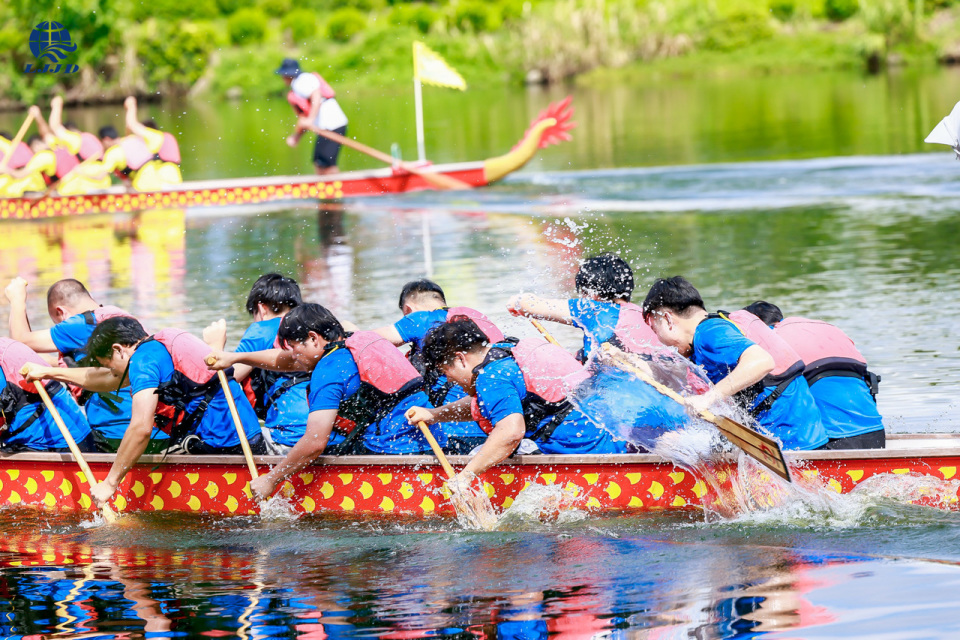 bt, bt, src bt, bt, src